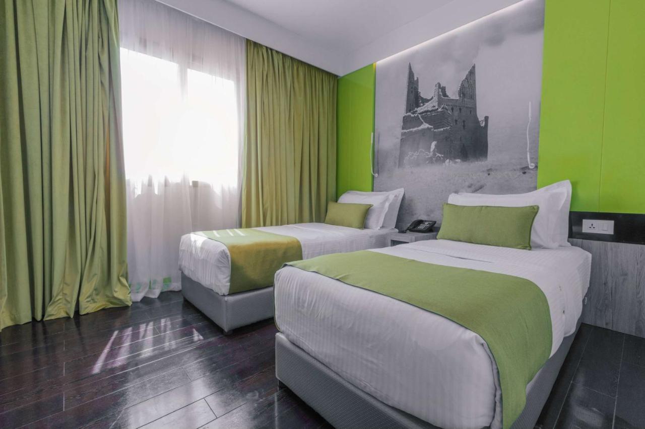 Super 8 Hotel Al Riyadh By Wyndham Exterior foto